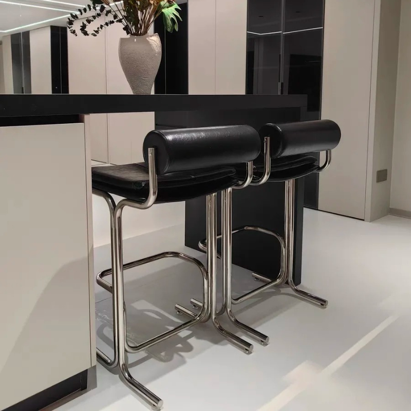 Stołek barowy inspirowany Bauh – Commercial Kitchen Design recenzja i cena